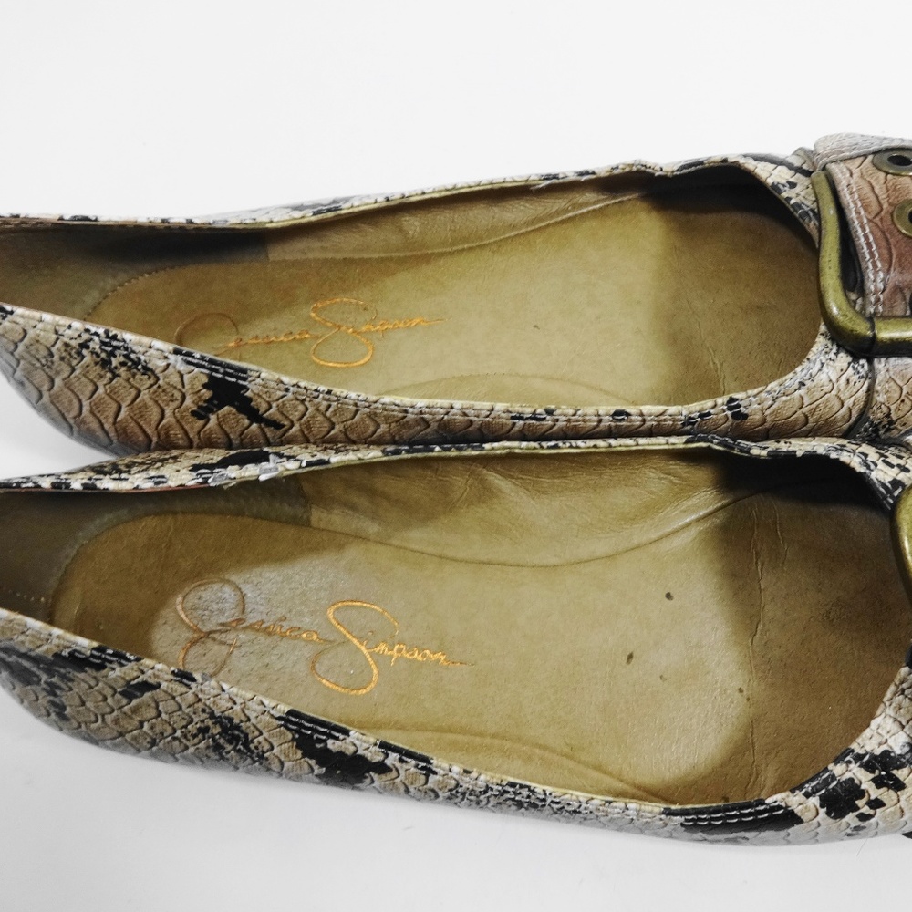 JESSICA SIMPSON Brown Buckled Flat Shoes Size 9 - Picture 5 of 8